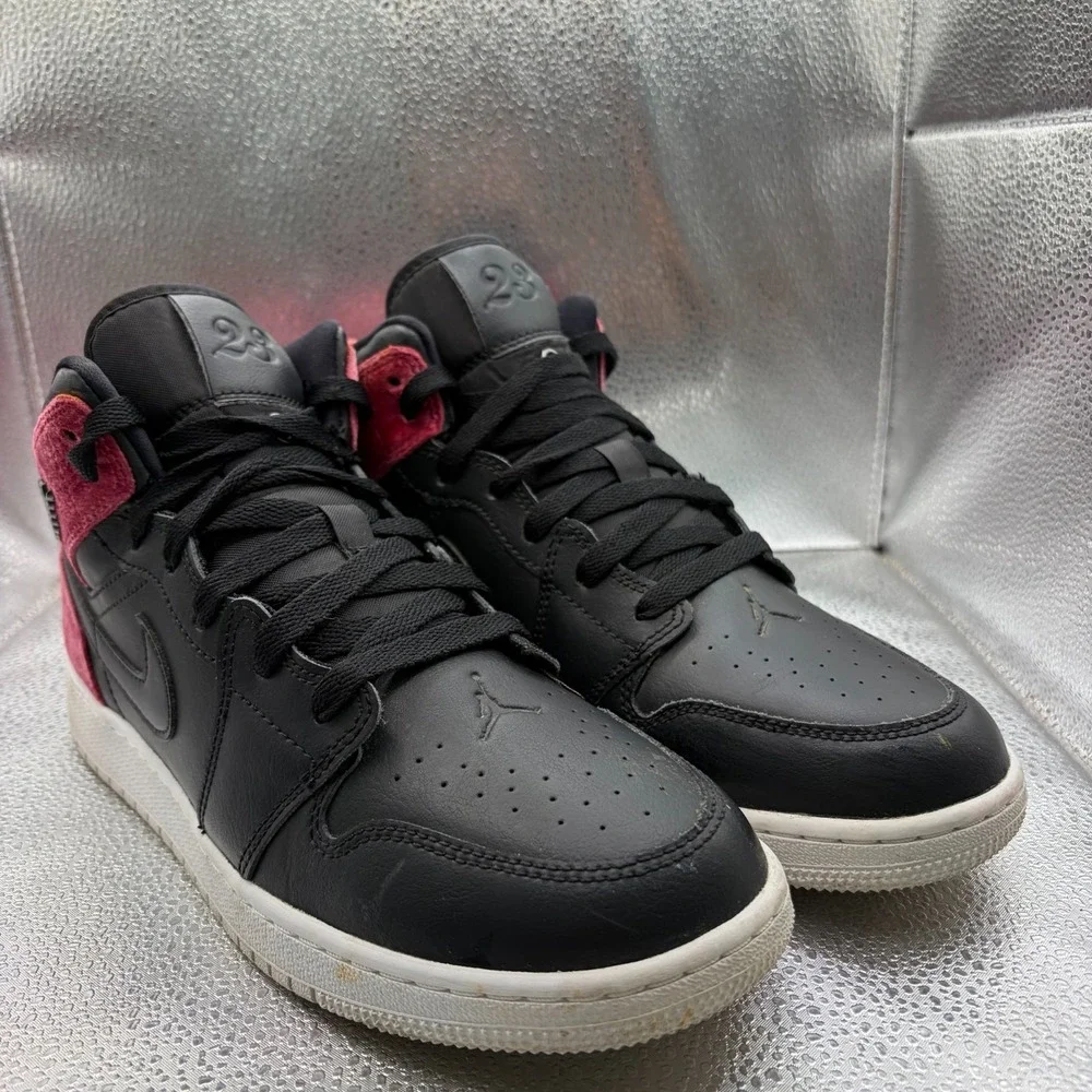 Size 6.5Y Nike Air Jordan 1 Mid XLD GS Black Noble Red Kids Shoes CK5678-006